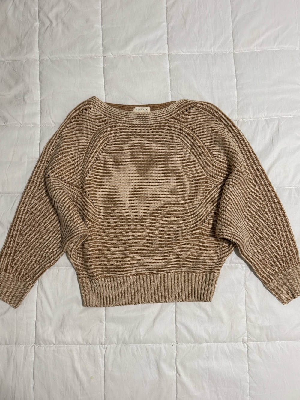 Promesa Neutral Sweater